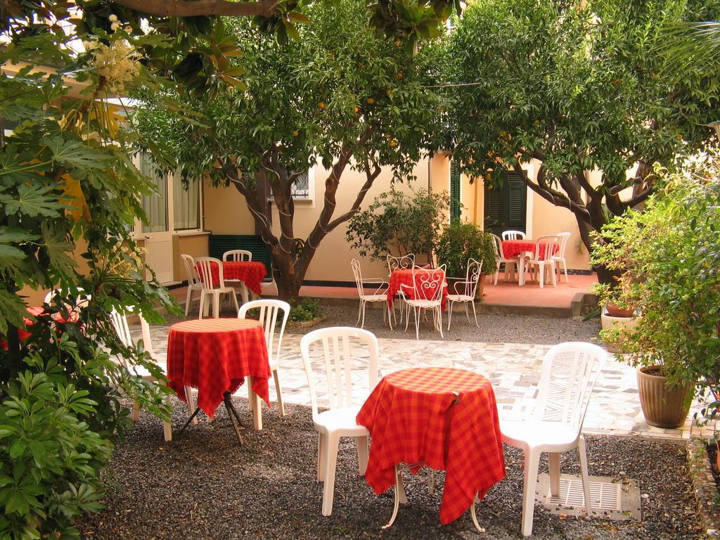 Residence Italia Finale Ligure Cameră foto